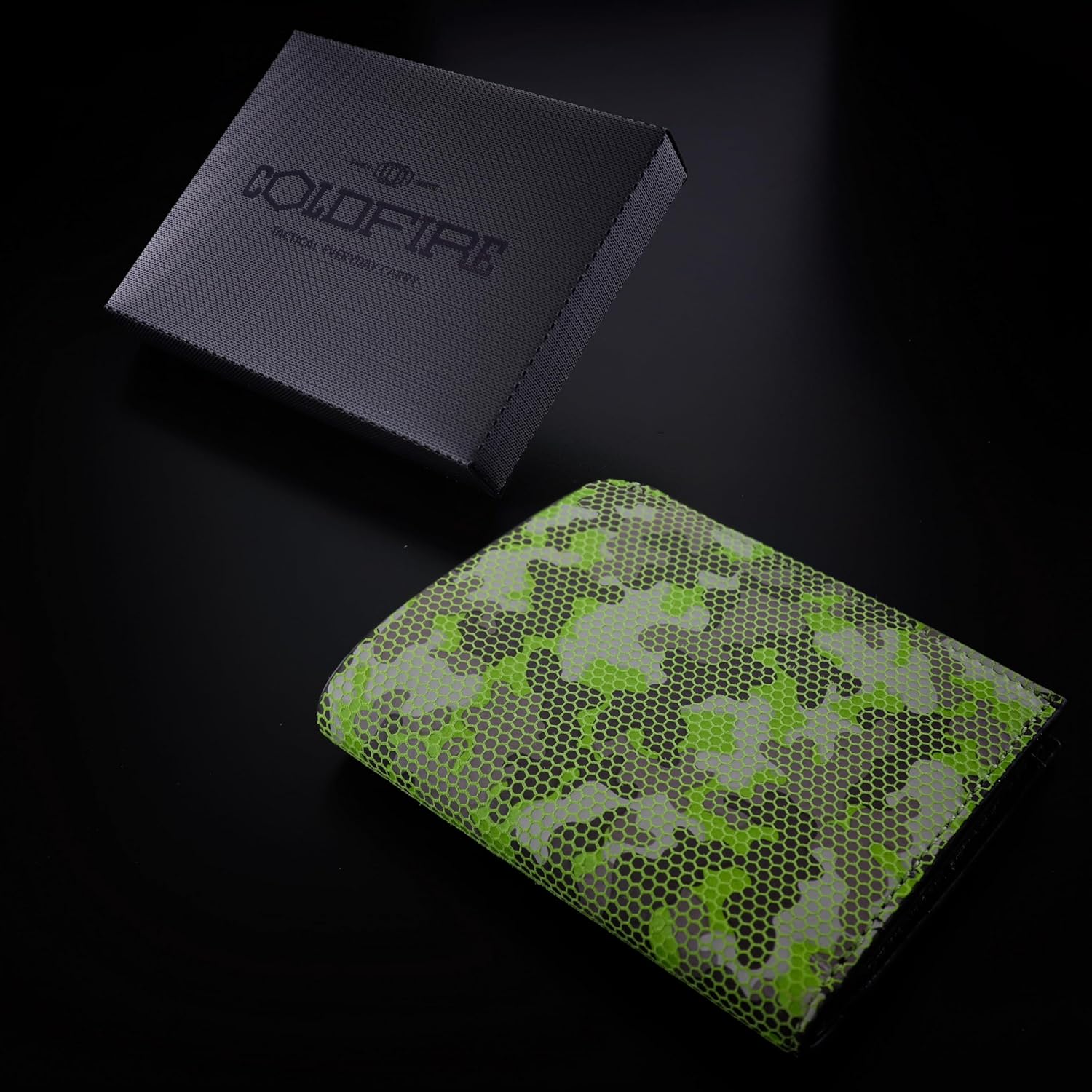 Unisex Wallet 6cc & Coin Pocket - Lime | COLDFIRE - COLDFIRE